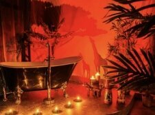 Afrika Lounge - freistehende Badewanne