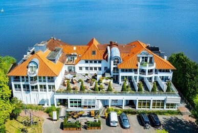 Privathotels Dr. Lohbeck Seehotel Fährhaus - Hotel-Außenansicht, Quelle: Privathotels Dr. Lohbeck Seehotel Fährhaus