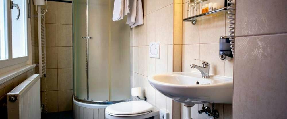 Pytloun Kampa Garden Hotel**** - Badezimmer