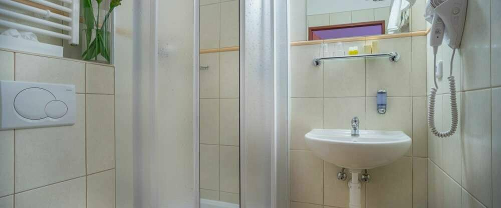 Pytloun Kampa Garden Hotel**** - Badezimmer