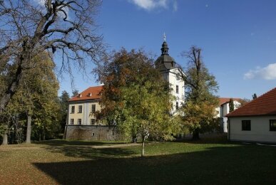Pytloun Schlosshotel Ctenice - Hotel-Außenansicht, Quelle: Pytloun Schlosshotel Ctenice