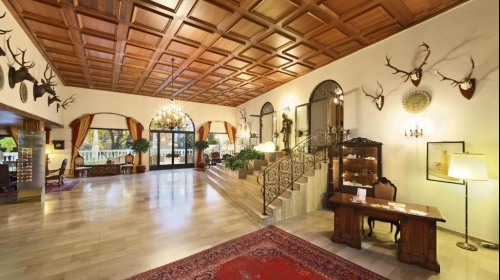 Pytloun Schlosshotel Weikersdorf - Hotel-Innenansicht