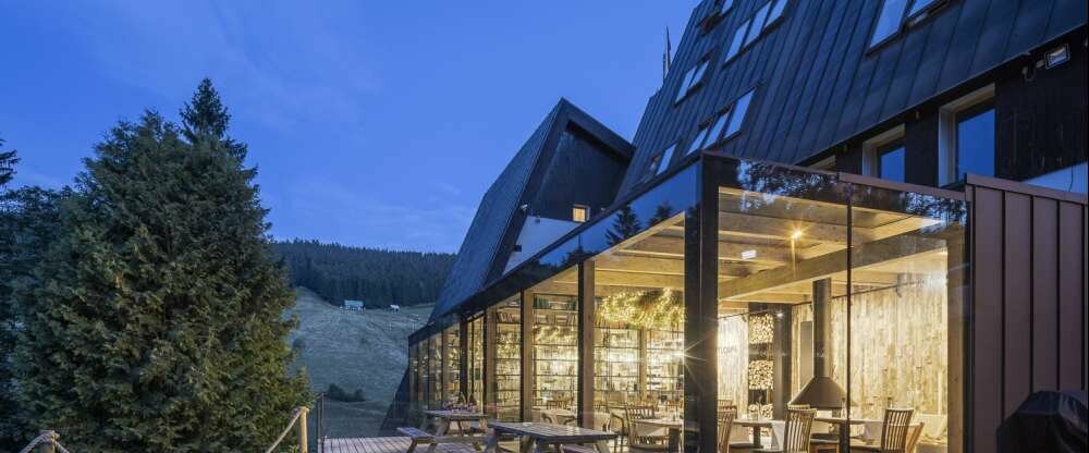 Pytloun Wellness Hotel Harrachov - Hotel-Außenansicht