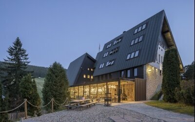 Pytloun Wellness Hotel Harrachov - Hotel-Außenansicht