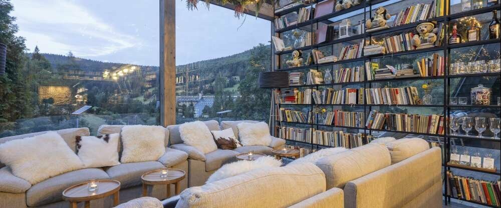 Pytloun Wellness Hotel Harrachov - Hotel-Innenansicht