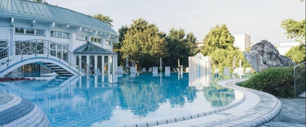 Reduce Hotel Thermal - Wellnessbereich