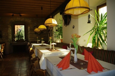 Restaurant, Quelle: Hotel Restaurant Räuber Lippoldskrug