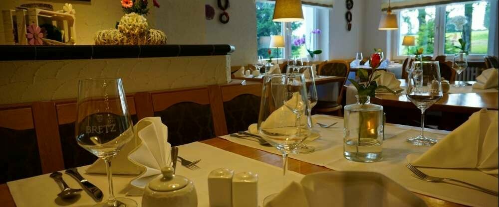 . . . das Restaurant zum Abend 