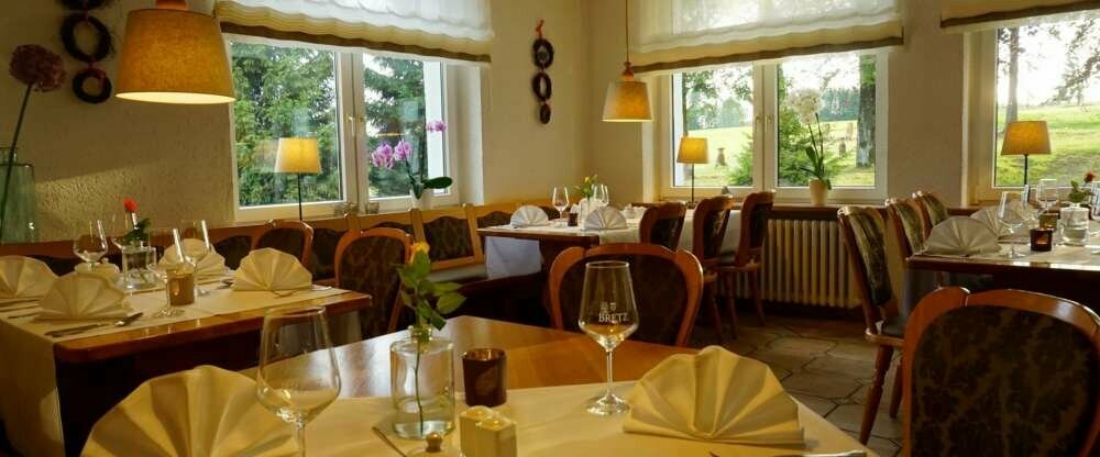 . . . das Restaurant zum Abend 