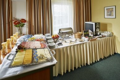 Restaurant - Frühstück, Quelle: Spa Hotel Děvín **** Superior