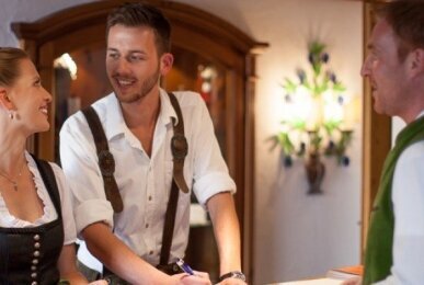 Rezeption, Quelle: Hotel und Restaurant Adler in Oberstaufen