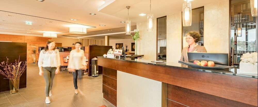 großzügiger Eingangsbereich