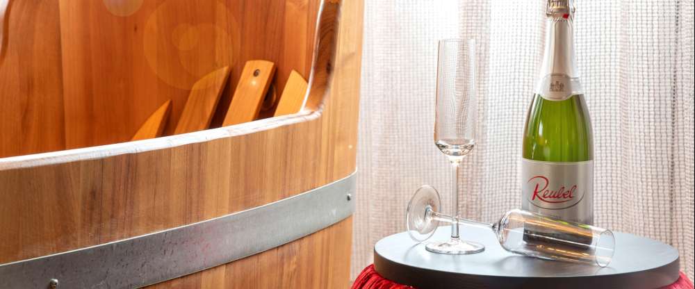 Holzbadewanne Wallenstein Zimmer