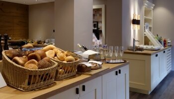 Ringhotel Sellhorn Kulinarik Frühstück Brötchen