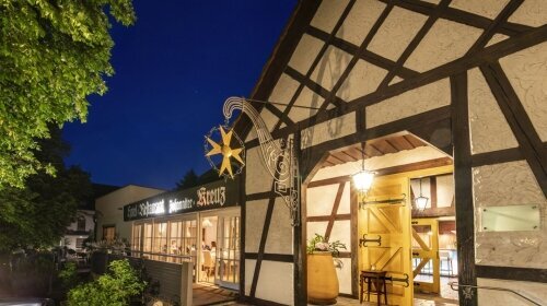 Romantik Hotel Johanniter-Kreuz - Hotel-Außenansicht