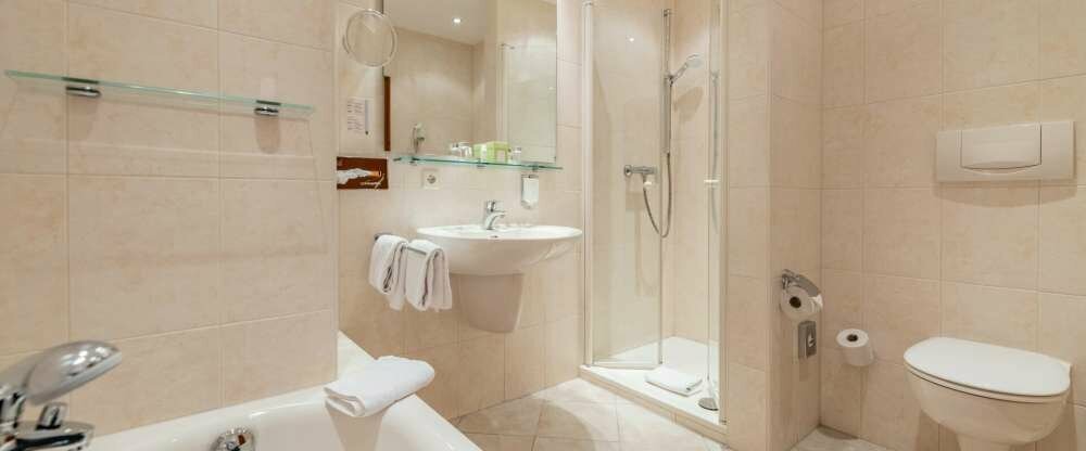 Badezimmer Komfort-Doppelzimmer