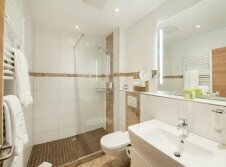 Badezimmer Standard-Doppelzimmer