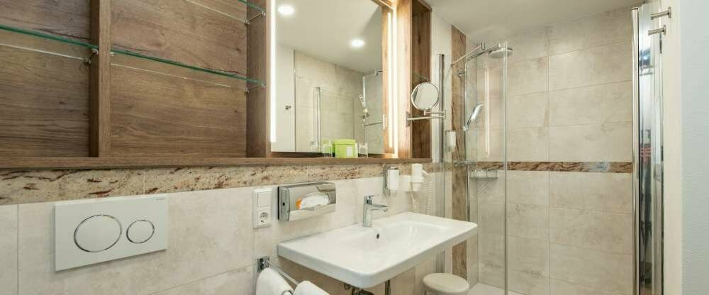 Badezimmer Standard-Doppelzimmer