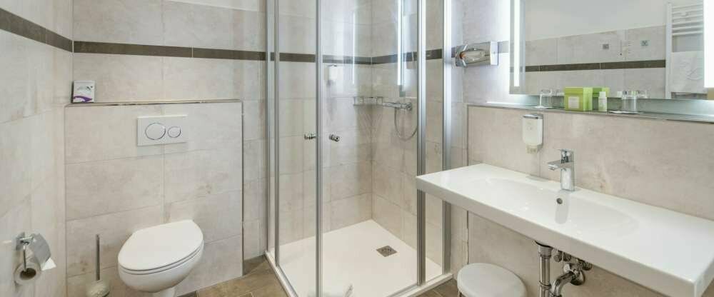 Badezimmer Komfort-Doppelzimmer