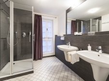 Romantik-Hotel Zum Stern - Badezimmer