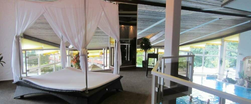 Romantik Zone im Schwimmbad