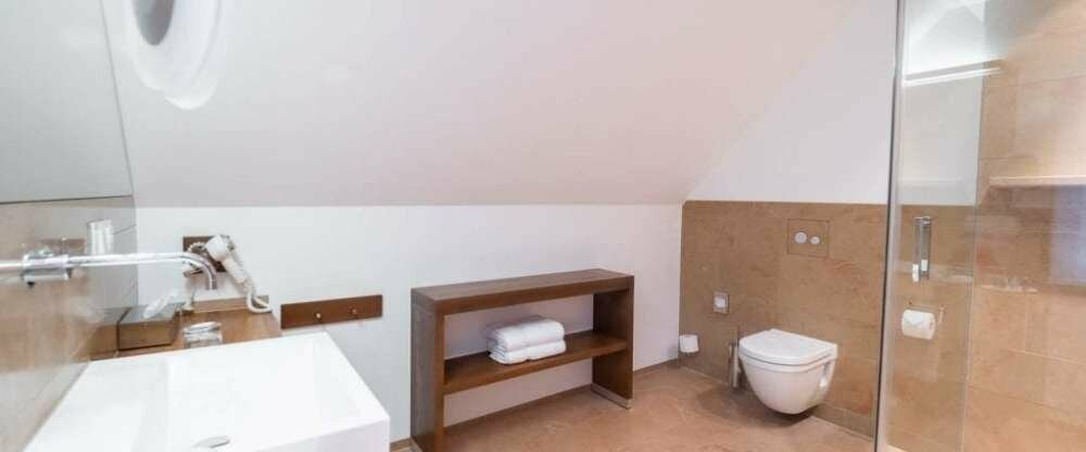 Romantikhotel Neumühle - Zimmer