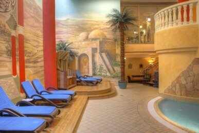 Wellnessbereich der gegenüberliegenden Ostseeresidenz, Quelle: SEETELHOTEL Villa Esplanade