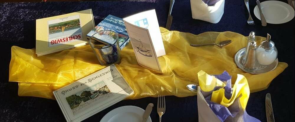 Schleswiger Mahlzeit Tisch - Sonderveranstaltung