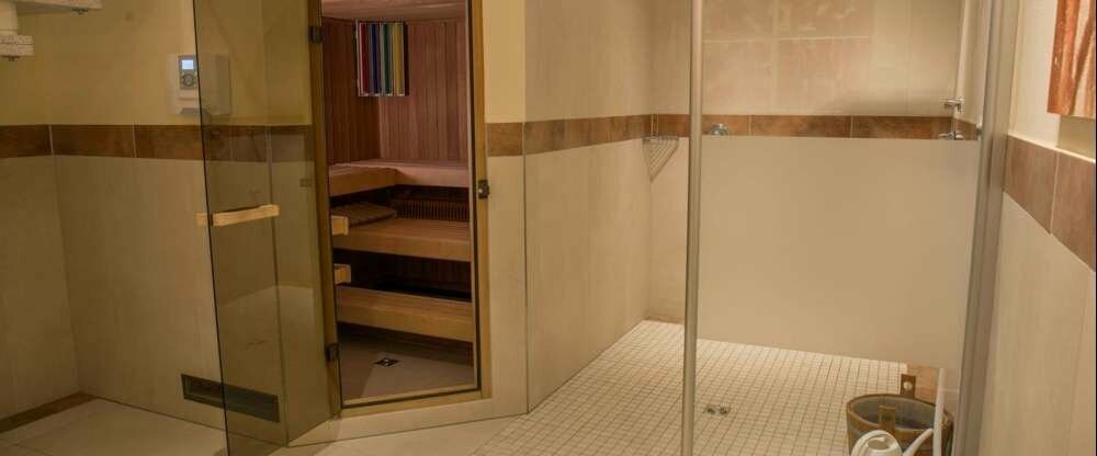 Finnische und Biosauna im Sauna-Wellness-Bereich