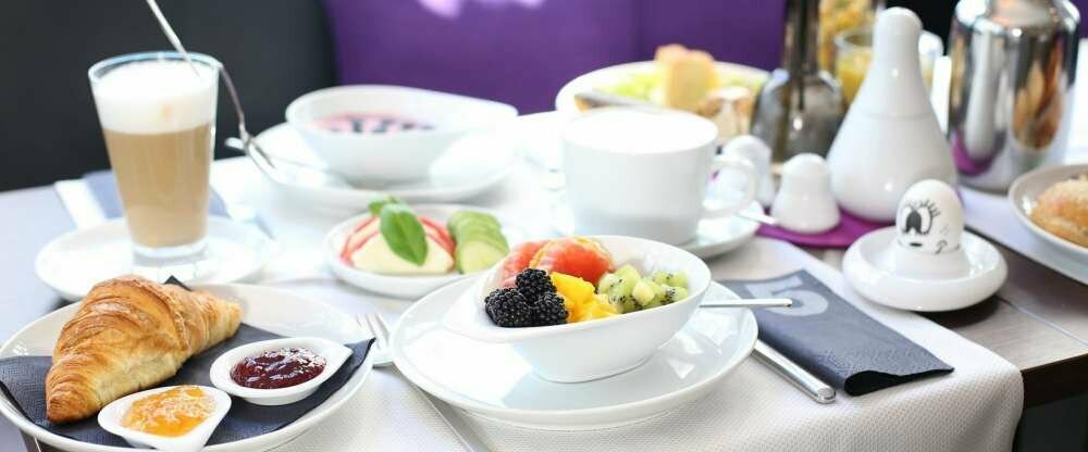 Frühstück / (c) Schiller5 Hotel