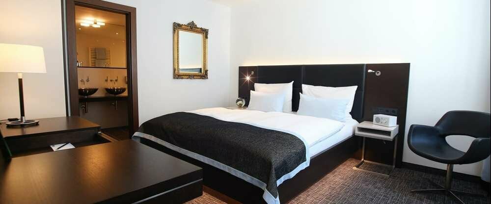 Suite - Schlafzimmer / (c) Schiller5 Hotel