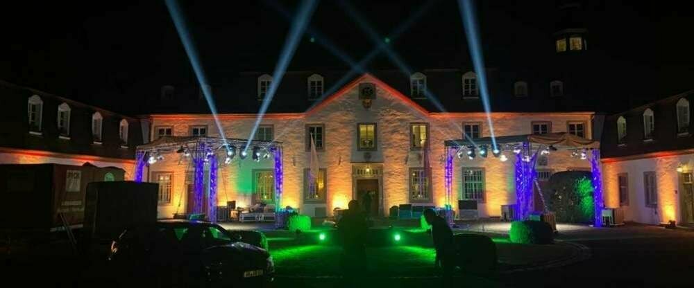 Schloss Auel Boutique Hotel - Hotel-Außenansicht