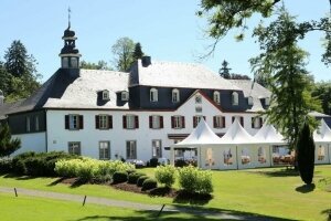 Schloss Auel Boutique Hotel - Hotel-Außenansicht