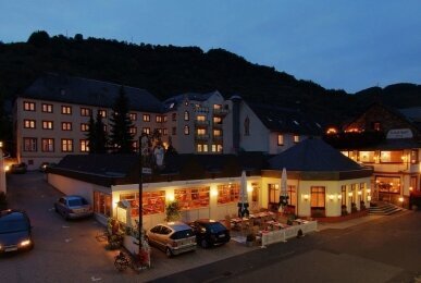 Schloss Hotel Petry, Quelle: Schloß-Hotel Petry