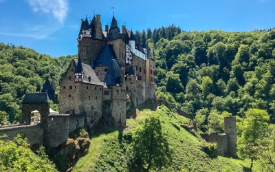 Schloß-Hotel Petry - Hotel-Außenansicht