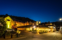 Schloß-Hotel Petry - Hotel-Außenansicht