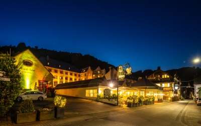 Schloß-Hotel Petry - Hotel-Außenansicht