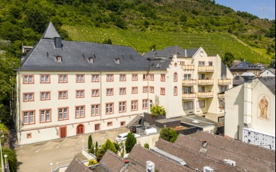 Schloß-Hotel Petry - Hotel-Außenansicht