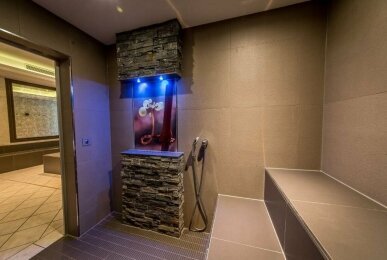 Schloß-Hotel Petry - Wellnessbereich, Quelle: Schloß-Hotel Petry