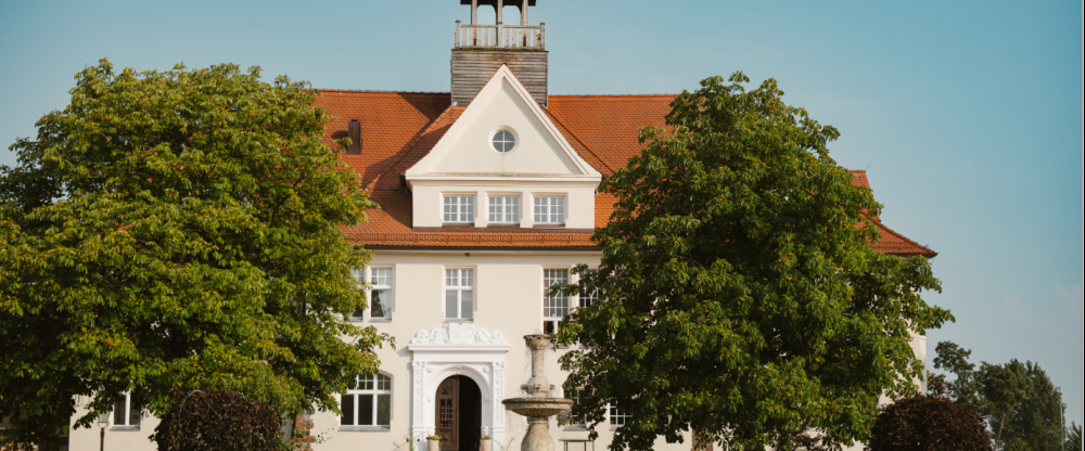 Schloss Krugsdorf Golf & Hotel - Hotel-Außenansicht