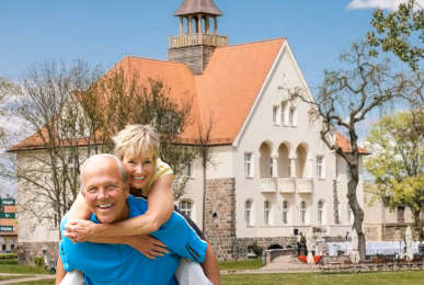 Schloss Krugsdorf Golf & Hotel - Hotel-Außenansicht, Quelle: Schloss Krugsdorf Golf & Hotel