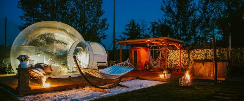 Lagerfeuerromantik am Bubble Tent