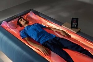 Dry Floating ist eine innovative Entspannungsmethode bei der Sie schwerelos in warmem Wasserschweben ohne nass zu werden.