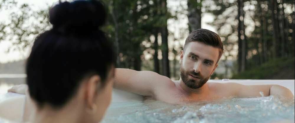 Schloss Krugsdorf Golf & Hotel - Hut Tub im private Wellness Garten