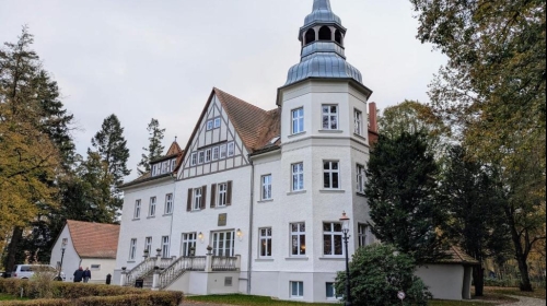 Schloss Sigrön - Hotel-Außenansicht