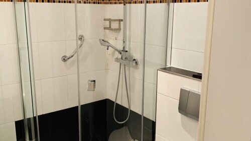 Schlosshotel Landstuhl - Badezimmer