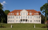 Schlosshotel Neustrelitz - Hotel-Außenansicht