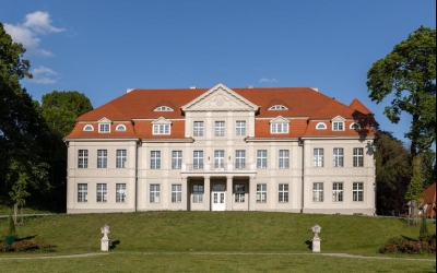 Schlosshotel Neustrelitz - Hotel-Außenansicht