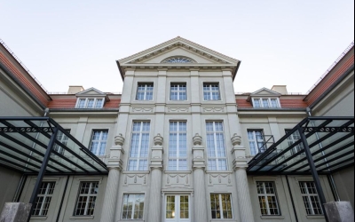 Schlosshotel Neustrelitz - Hotel-Außenansicht