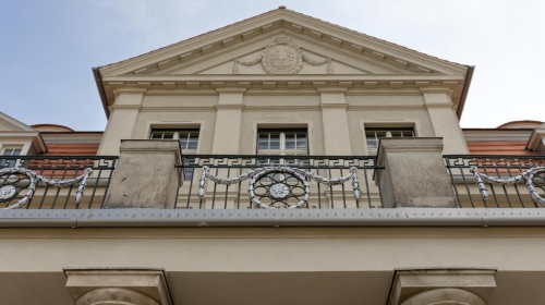 Schlosshotel Neustrelitz - Hotel-Außenansicht